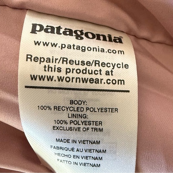 -Patagonia Women’s Vest
-Size S - Picture 9 of 10